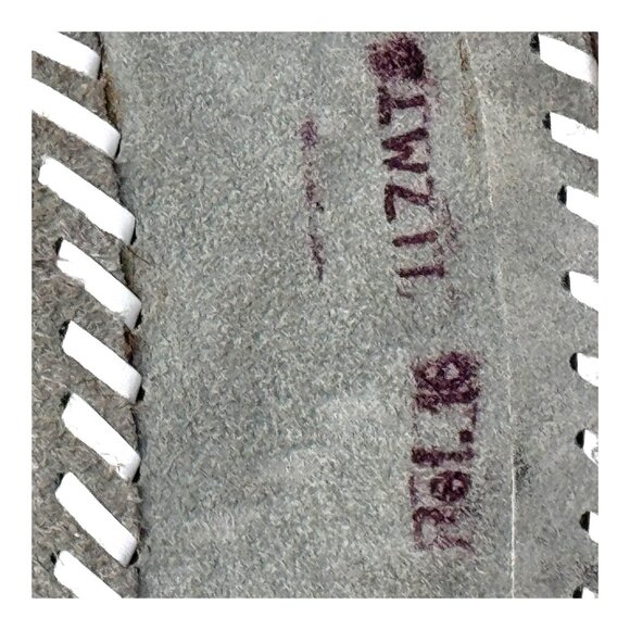 Round Cowhide Patchwork Rug 46" Texas Star Statement Piece Living Room Bedroom - Picture 7 of 7